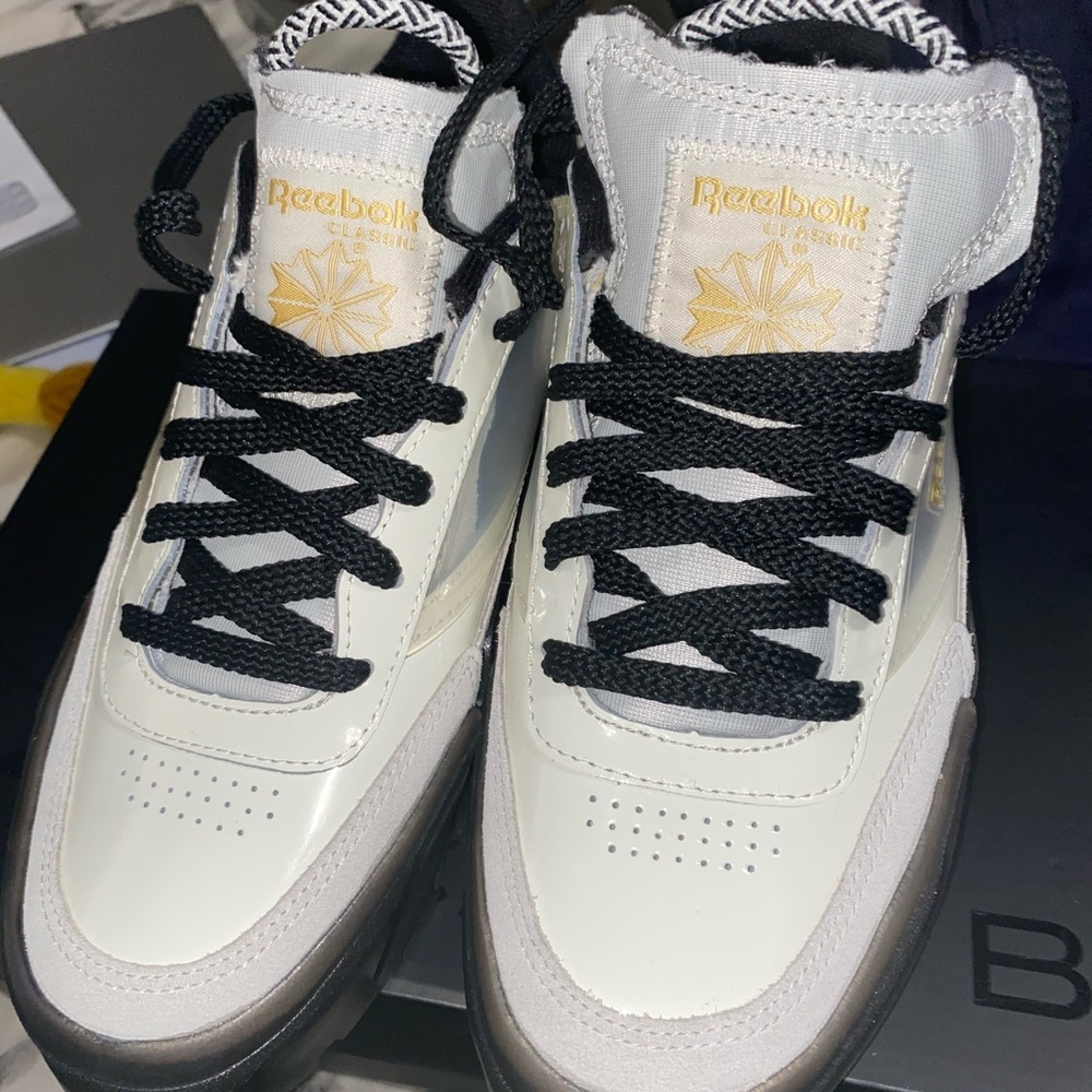 Cardi B ReeBok Shoe - Picture 4 of 9